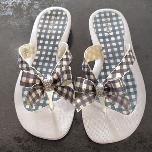 Guess Women's Black and White Gingham Sandals